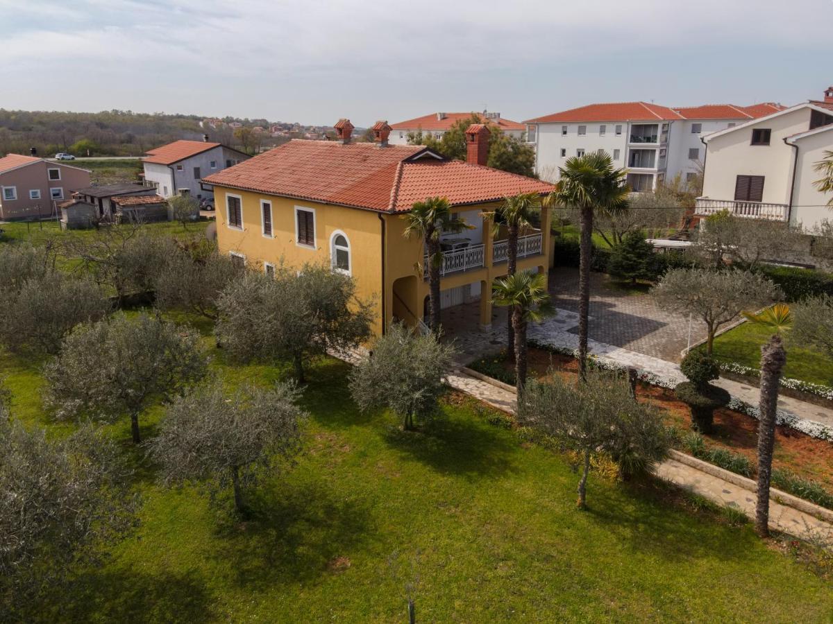 Apartment Villa Olga Poreč Kültér fotó