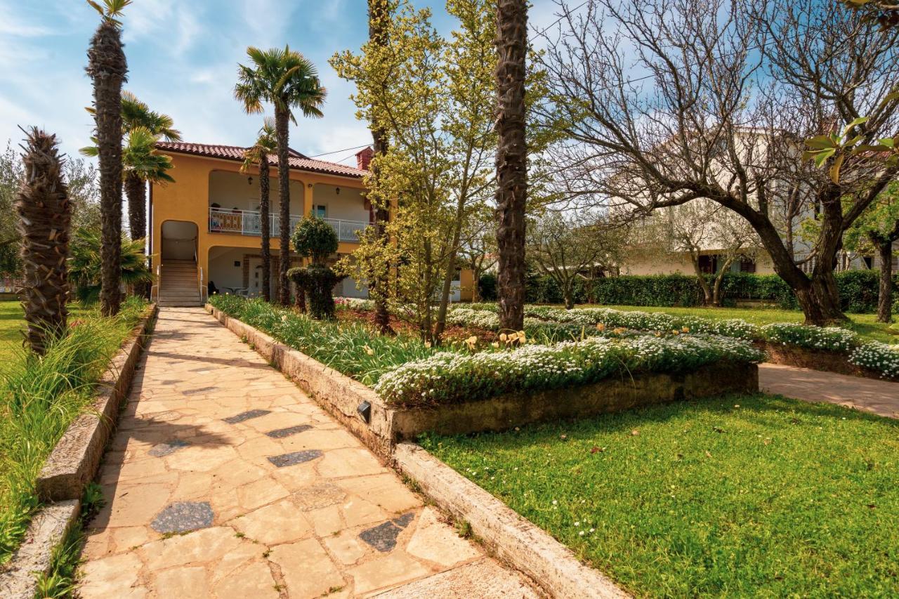 Apartment Villa Olga Poreč Kültér fotó